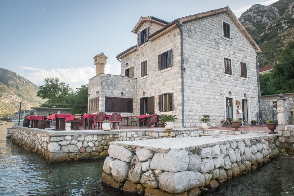 Apartments Villa Ferri Котор Экстерьер фото